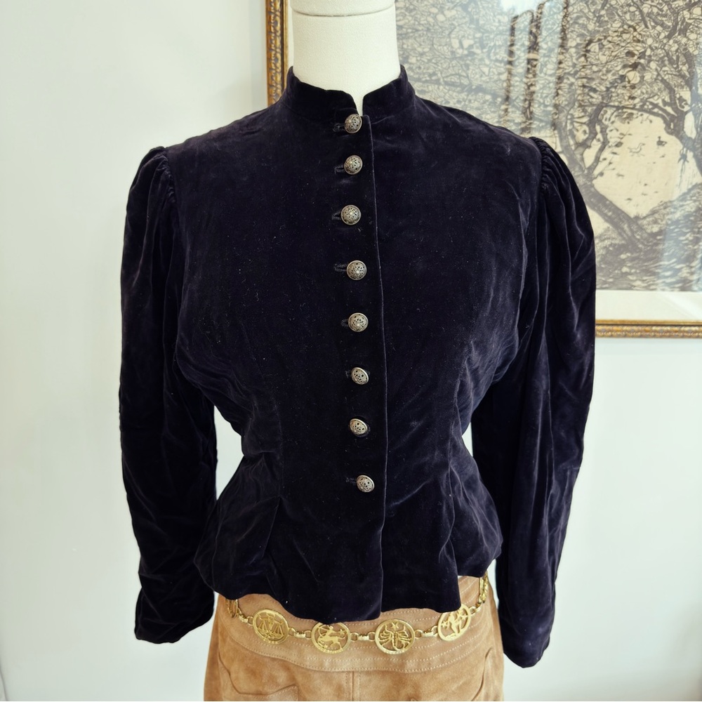 ✨ VINTAGE 1970s velvet Victorian Edwardian  jacket